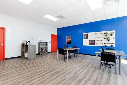 12C 40 North Gate Drive, Steinbach, MB 