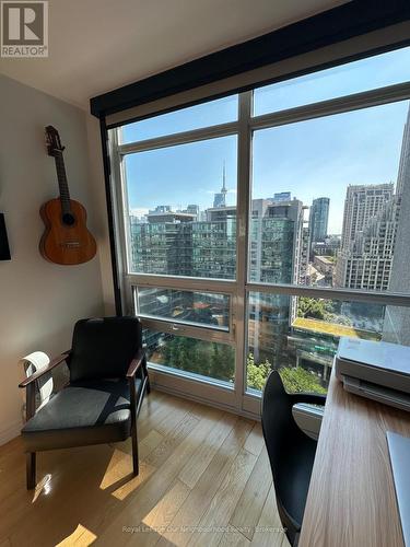 1503 - 219 Fort York Boulevard, Toronto, ON - Indoor