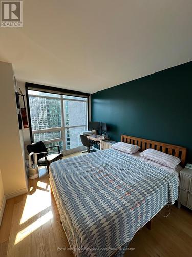 1503 - 219 Fort York Boulevard, Toronto, ON - Indoor Photo Showing Bedroom