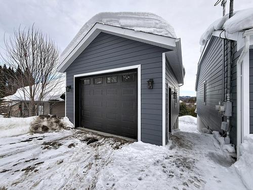 Garage - 71 Rue Henri-Dunant, Sainte-Agathe-Des-Monts, QC - Outdoor With Exterior
