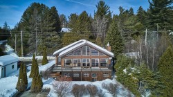 670 Ch. des Îles  Entrelacs, QC J0T 2E0