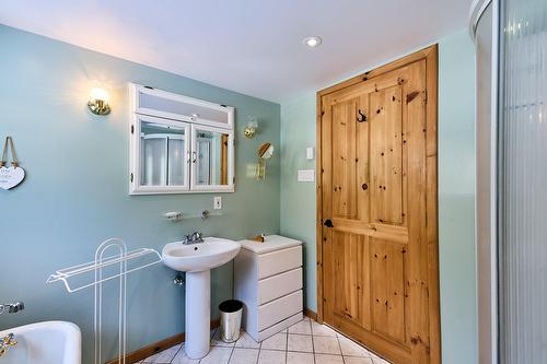 Salle de bains - 670 Ch. Des Îles, Entrelacs, QC - Indoor Photo Showing Bathroom