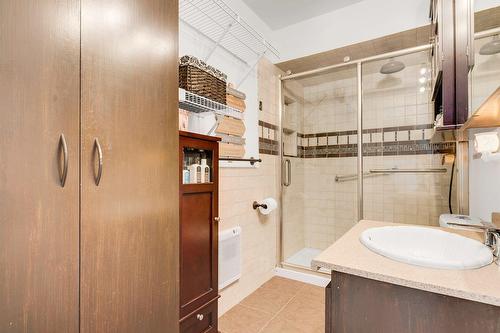 Salle de bains - 1826 Boul. St-Antoine, Saint-Jérôme, QC - Indoor Photo Showing Bathroom