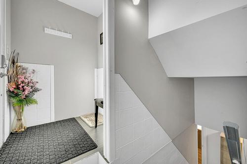 Escalier - 1826 Boul. St-Antoine, Saint-Jérôme, QC - Indoor Photo Showing Other Room