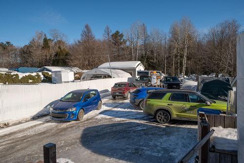 Stationnement - 1826 Boul. St-Antoine, Saint-Jérôme, QC - Outdoor