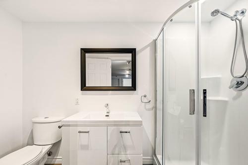 Salle de bains - 924 Rue Brissette, Sainte-Julie, QC - Indoor Photo Showing Bathroom
