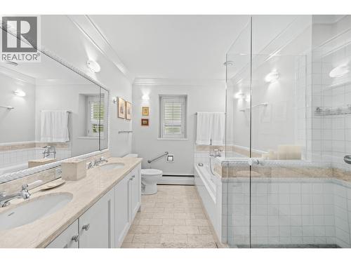 1443 Mcrae Avenue, Vancouver, BC - Indoor Photo Showing Bathroom