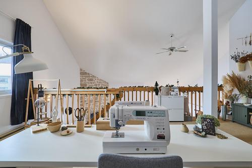 Workshop - F-735 Ch. Des Trois-Villages, Piedmont, QC - 