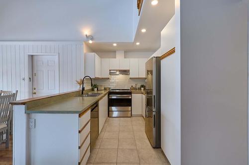 Kitchen - F-735 Ch. Des Trois-Villages, Piedmont, QC - Indoor Photo Showing Kitchen With Double Sink