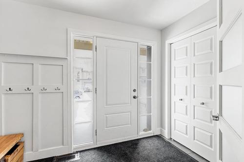 Hall d'entrée/Vestibule - 1065 Rue Breux, Chambly, QC - Indoor Photo Showing Other Room