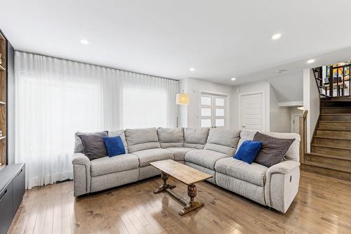 Salon - 1065 Rue Breux, Chambly, QC - Indoor Photo Showing Living Room
