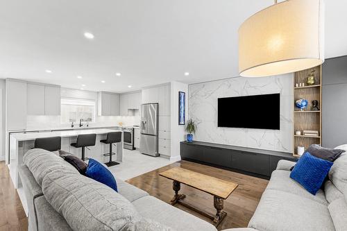 Salon - 1065 Rue Breux, Chambly, QC - Indoor Photo Showing Living Room