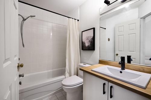 Salle de bains - E-735 Ch. Des Trois-Villages, Piedmont, QC - Indoor Photo Showing Bathroom