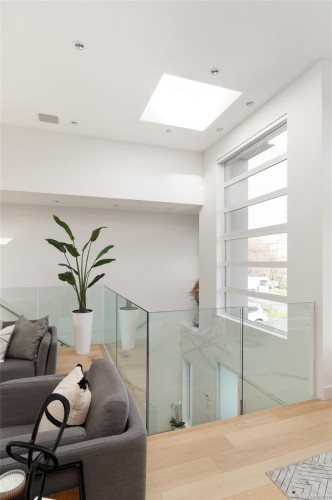 2318 Shakespeare St, Victoria, BC 