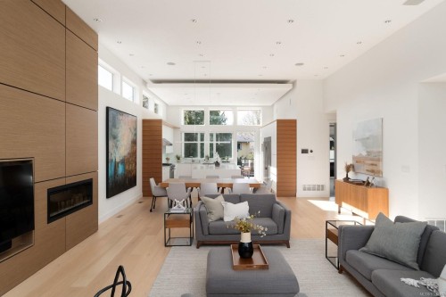 2318 Shakespeare St, Victoria, BC 