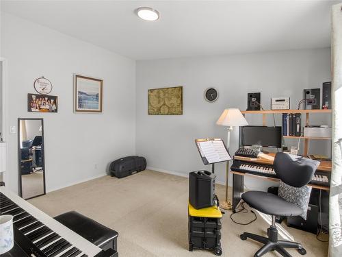 797 Eckhardt Avenue, Penticton, BC - Indoor Photo Showing Office