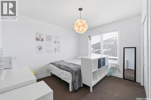 707 Sauer Crescent, Saskatoon, SK - Indoor Photo Showing Bedroom