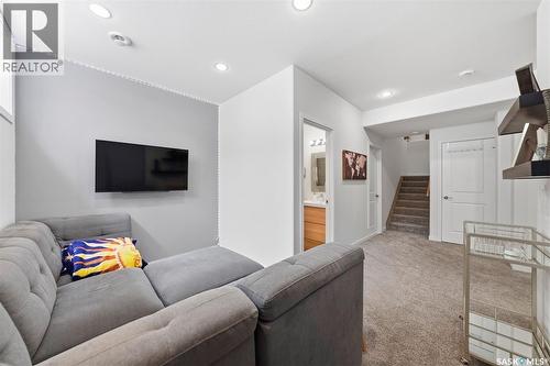 707 Sauer Crescent, Saskatoon, SK - Indoor Photo Showing Other Room
