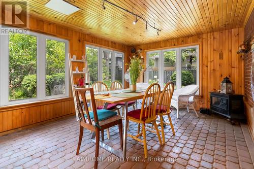 Sunroom I - 1031 Marley Crescent, Burlington, ON -  Photo Showing Dining Room