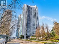 303 4189 HALIFAX STREET  Burnaby, BC V5C 0H9