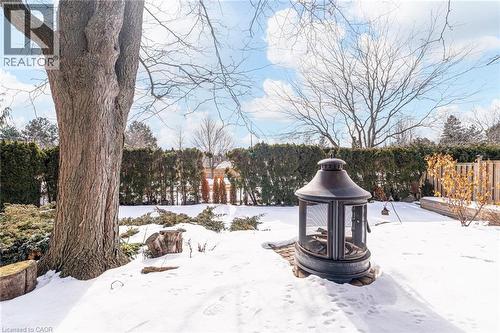 1320 Monmouth Drive, Burlington, ON - Outdoor