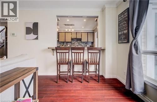 35 Glendan Court, Cambridge, ON - Indoor Photo Showing Other Room