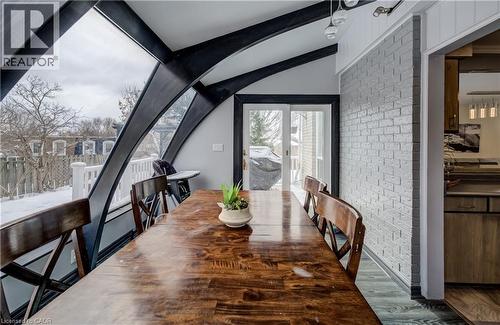 35 Glendan Court, Cambridge, ON - Indoor Photo Showing Dining Room