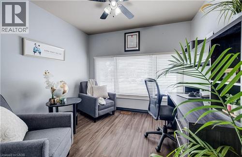 35 Glendan Court, Cambridge, ON - Indoor Photo Showing Other Room