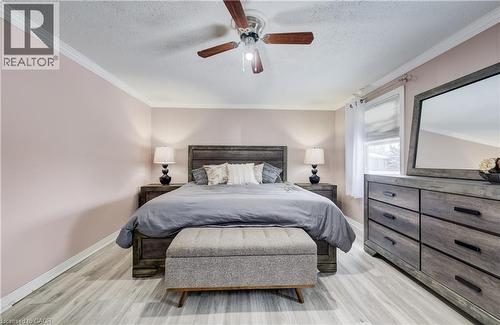 35 Glendan Court, Cambridge, ON - Indoor Photo Showing Bedroom