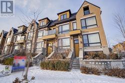 252B FINCH AVENUE E  Toronto, ON M2N 0K3