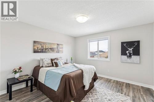 81 Penhale Avenue, St. Thomas, ON - Indoor Photo Showing Bedroom