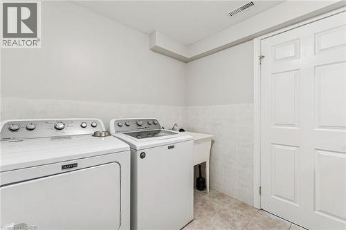 81 Penhale Avenue, St. Thomas, ON - Indoor Photo Showing Laundry Room