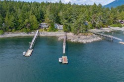 73 McKenzie Cres  Piers Island, BC V8L 5Y7