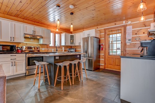 Cuisine - 1160 Ch. Francisco, Rivière-Rouge, QC - Indoor Photo Showing Kitchen
