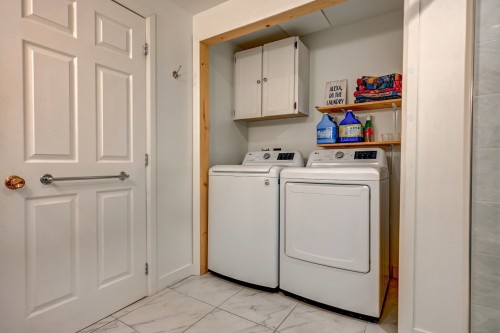 Salle de bains - 1160 Ch. Francisco, Rivière-Rouge, QC - Indoor Photo Showing Laundry Room