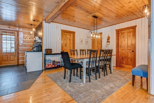 Salle à manger - 1160 Ch. Francisco, Rivière-Rouge, QC - Indoor Photo Showing Dining Room
