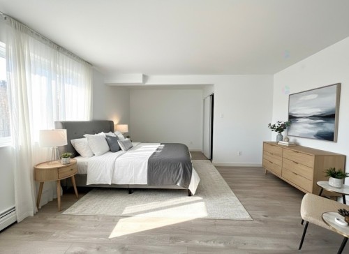 Chambre à coucher - 207-630 Av. Ste-Croix, Montréal (Saint-Laurent), QC - Indoor Photo Showing Bedroom