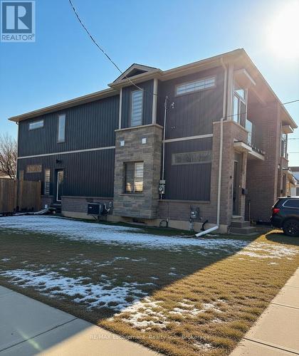 60 PARK AVENUE  St. Catharines (Secord Woods), ON L2P 1R2