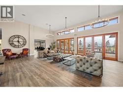 Club House - 
