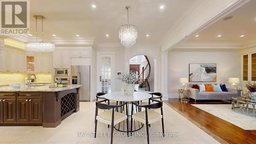 112 Centre Avenue, Toronto, ON - Indoor