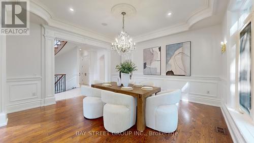 112 Centre Avenue, Toronto, ON - Indoor