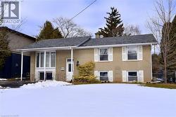 409 TENNYSON Drive  Oakville, ON L6L 3Z2