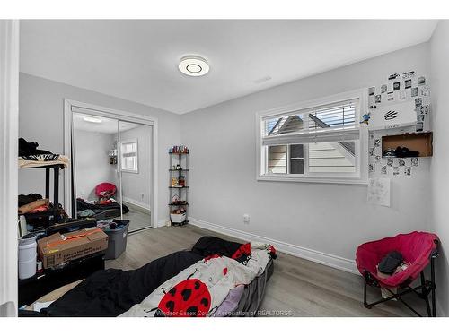 747 Windsor, Windsor, ON 