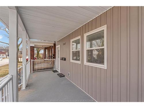 747 Windsor, Windsor, ON 