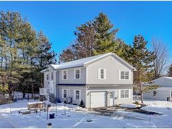 45 Floral AVE  Fredericton, NB E3A 1K8