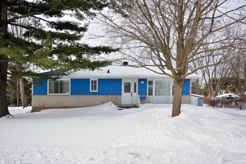 138 Crois. Fairlawn  Beaconsfield, QC H9W 5R4