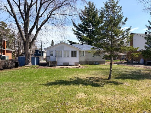 Cour - 138 Crois. Fairlawn, Beaconsfield, QC - Outdoor