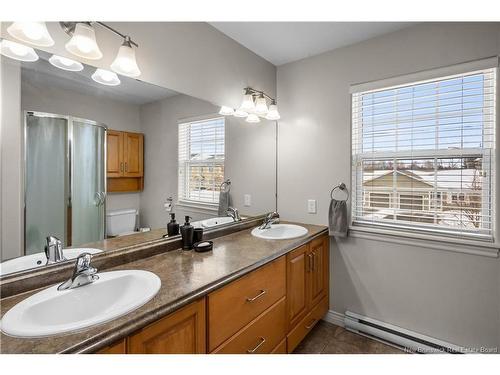 240 Damien St, Dieppe, NB 