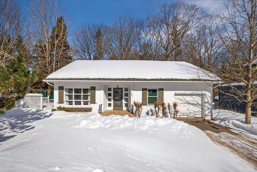 1332 Av. James-LeMoine  Québec (Sainte-Foy/Sillery/Cap-Rouge), QC G1S 1A3