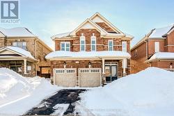 30 FORSYTH CRESCENT  Barrie, ON L4N 5K4